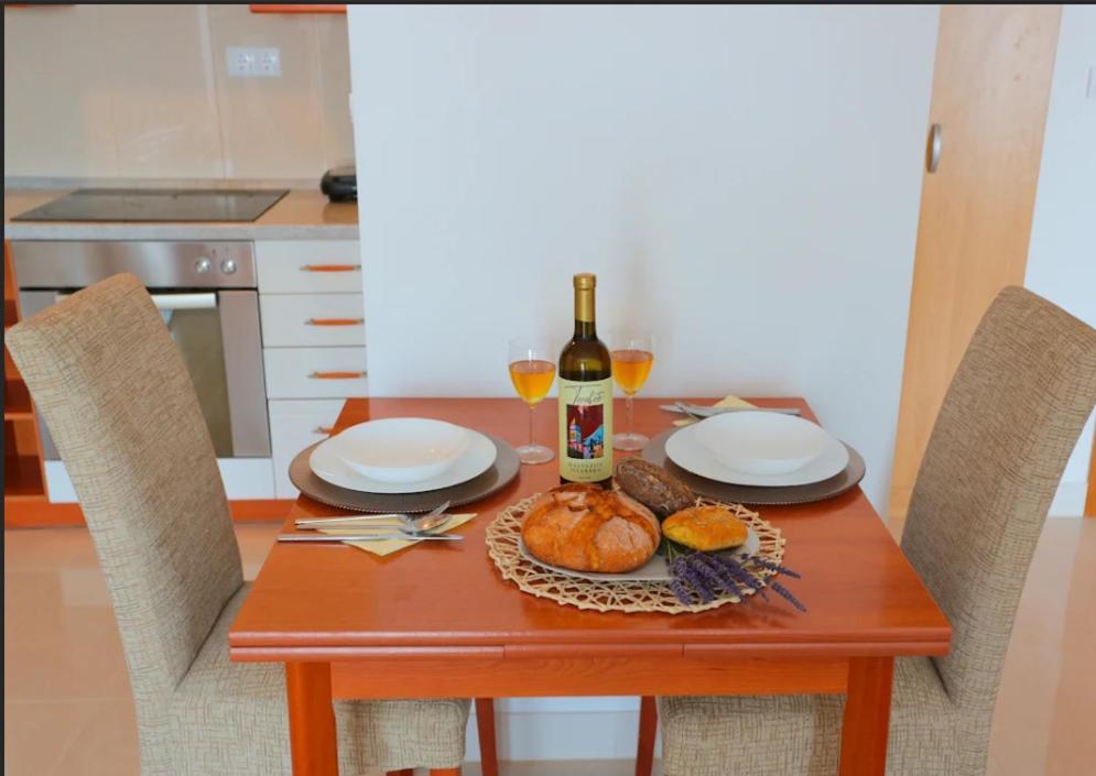 Apartman Nicol Ližnjan Εξωτερικό φωτογραφία