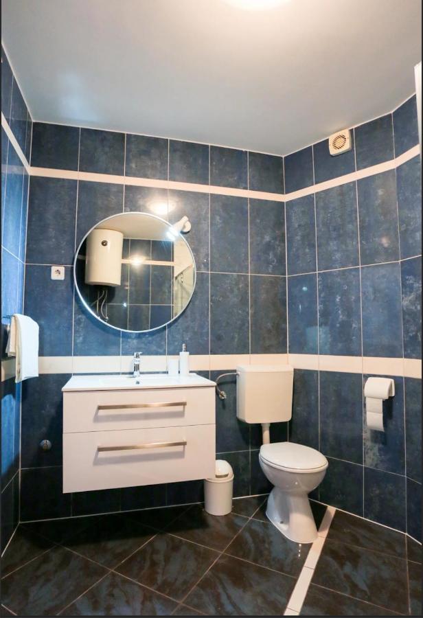 Apartman Nicol Ližnjan Εξωτερικό φωτογραφία